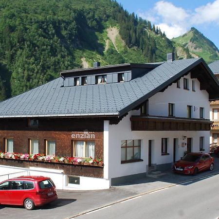 Hotel Garni Enzian Damüls Exterior foto